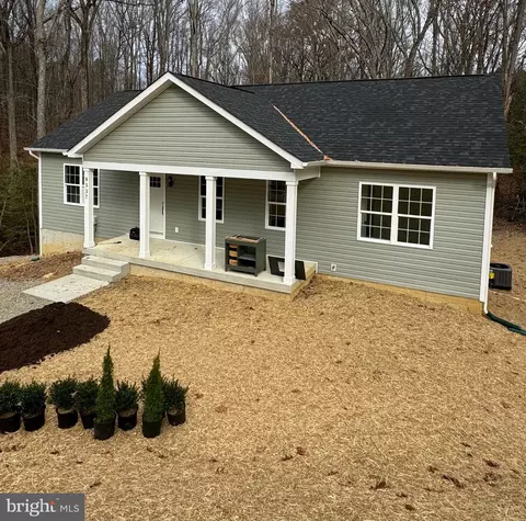 9337 Michael Dr, King George, VA 22485