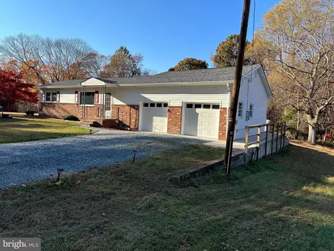 6187 Winston Pl, King George, VA 22485