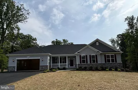 10013 Mulberry Ct, King George, VA 22485