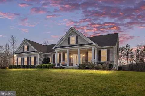 11296 Orchid Ln, King George, VA 22485