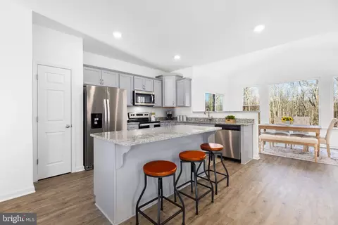 11443 Camelot Ln, King George, VA 22485