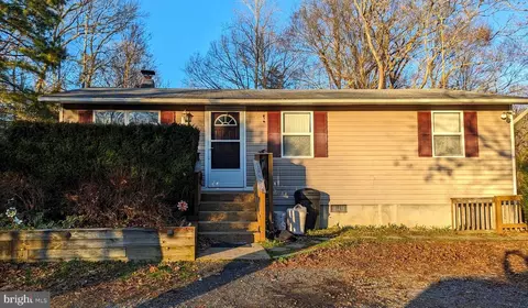 12401 State Rd, King George, VA 22485
