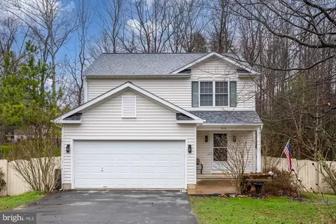 9119 Mullen Rd, King George, VA 22485