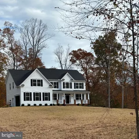 10653 Wisteria Ln, King George, VA 22485