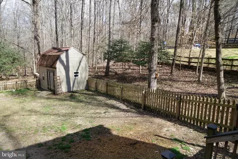 Exterior - 8299 Delegate Dr, King George, VA 22485 photo 4 of 5