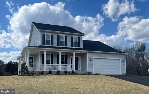9186 Arcadia Dr, King George, VA 22485