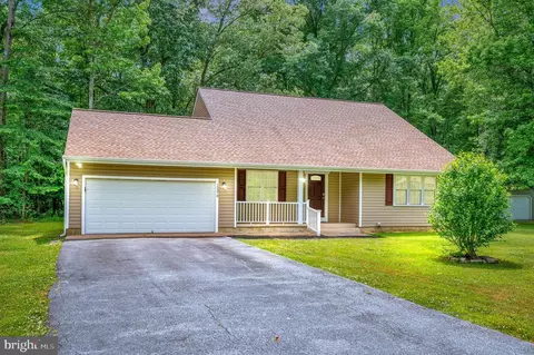 15370 Fleming St, King George, VA 22485