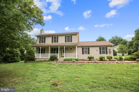 10429 Hutchison Ln, King George, VA 22485