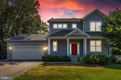 9071 Carriage Ln, King George, VA 22485