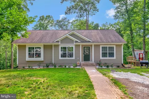 3268 Ford Ln, King George, VA 22485