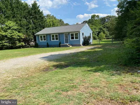 12096 Ridge Rd, King George, VA 22485