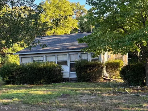 13051 Pullen Loop, King George, VA 22485 photo 3