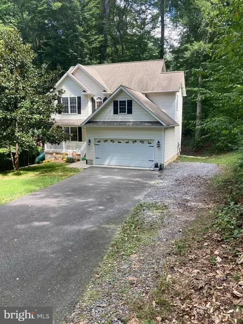 10654 Eisenhower Dr, King George, VA 22485