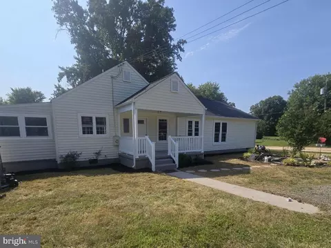 4346 Blakley Dr, King George, VA 22485