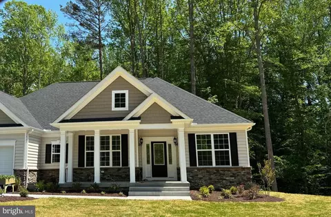 10652 Wisteria Ln, King George, VA 22485