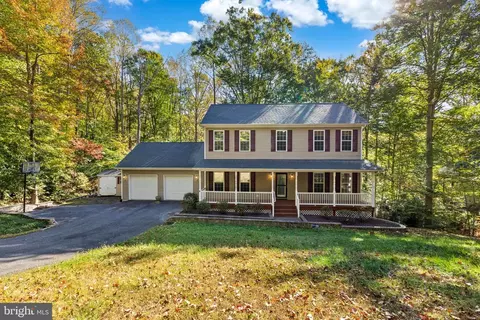 10227 Kenmore Cir, King George, VA 22485