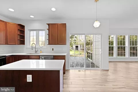 16487 Camillo Ln, King George, VA 22485