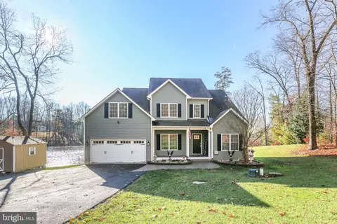 Exterior - 7398 Jackson Dr, King George, VA 22485 photo 3 of 12