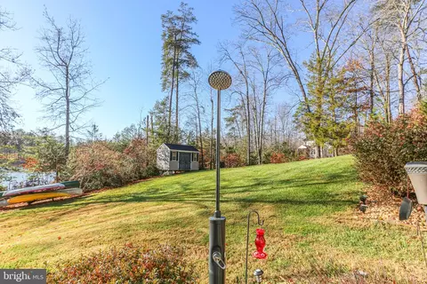 Exterior - 7398 Jackson Dr, King George, VA 22485 photo 10 of 12