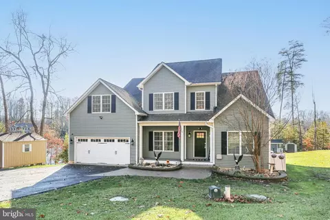 Exterior - 7398 Jackson Dr, King George, VA 22485 photo 4 of 12