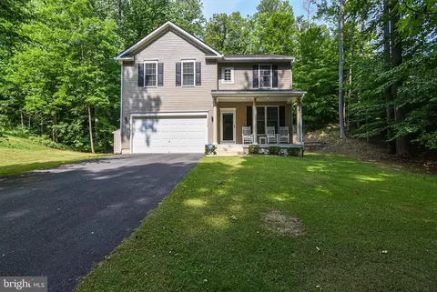 7336 Columbia Dr, King George, VA 22485