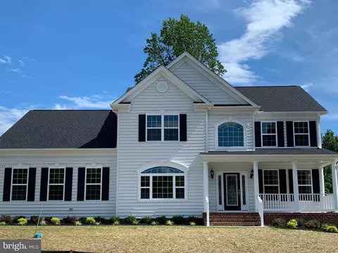 10743 Wisteria Ln, King George, VA 22485