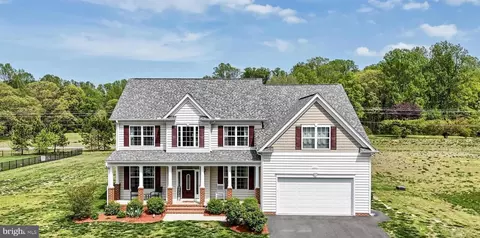 9497 Juniper St, King George, VA 22485