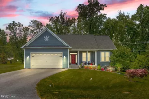 6318 Sunrise Ct, King George, VA 22485
