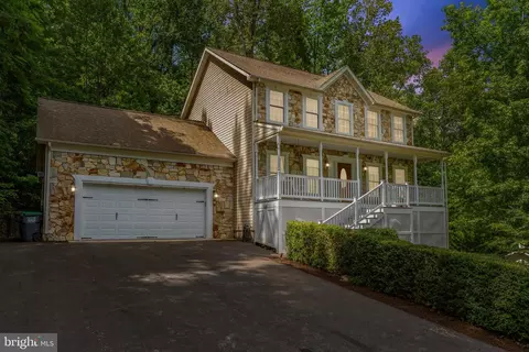 6191 Dawes Dr, King George, VA 22485
