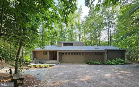 16130 Brickhouse Rd, King George, VA 22485