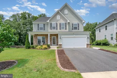 5150 Spinnaker Ln, King George, VA 22485