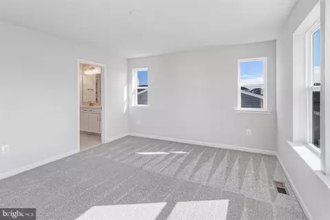Entry Way - 6318 Pointer Ln, King George, VA 22485 photo 11 of 18