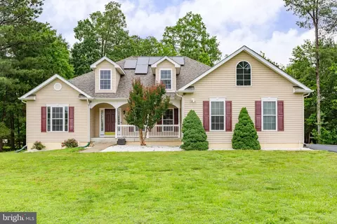 4049 Chatham Dr, King George, VA 22485