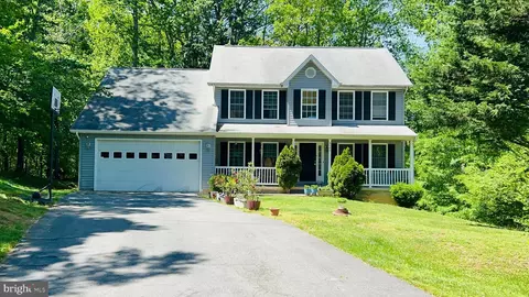9064 Dallas Ct, King George, VA 22485