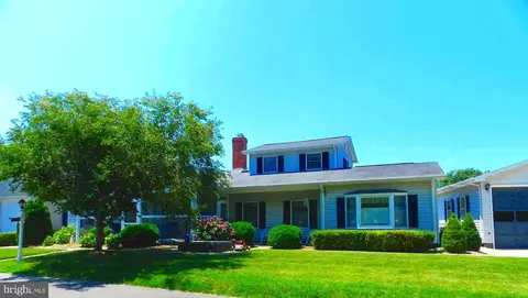 6134 8th St, King George, VA 22485