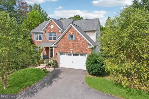 6249 Hawser Dr, King George, VA 22485