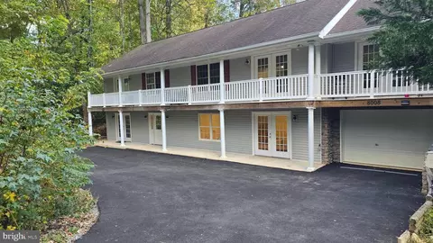 8008 Washington Dr, King George, VA 22485