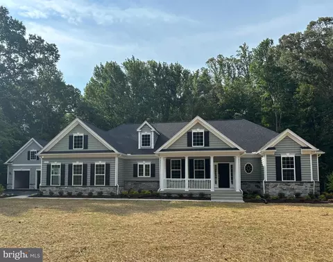 9191 Hawthorn Ct, King George, VA 22485