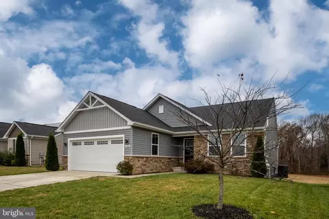 11260 Emerald Dr, King George, VA 22485