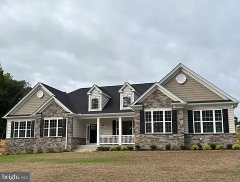 12048 Greenbrier Dr, King George, VA 22485