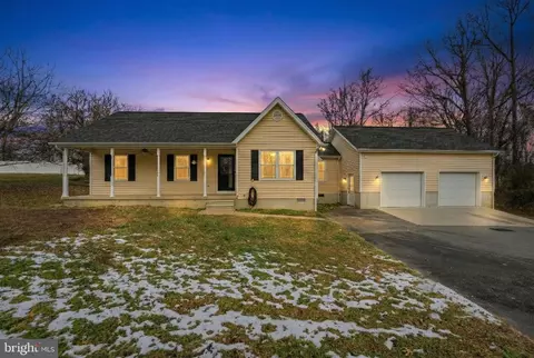 8278 Passapatanzy Dr, King George, VA 22485