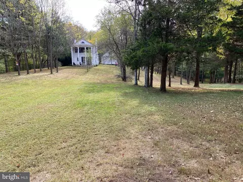 2202 Belvedere Dr, King George, VA 22485