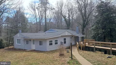 12248 Clementine Ln, King George, VA 22485