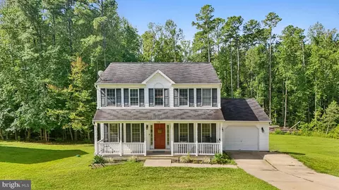 1158 Garner Dr, King George, VA 22485