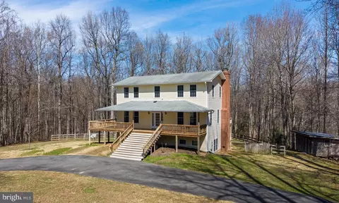 7403 Colross Glen Dr, King George, VA 22485