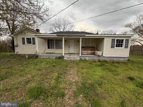4274 Green Heights Ln, King George, VA 22485