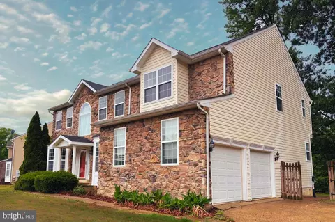 17141 Leeward Ct, King George, VA 22485