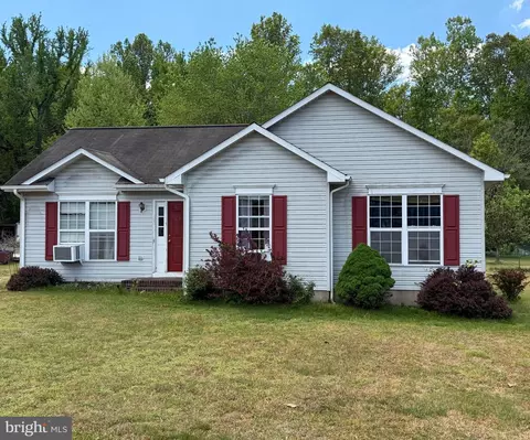 9804 Mohawk Dr, King George, VA 22485