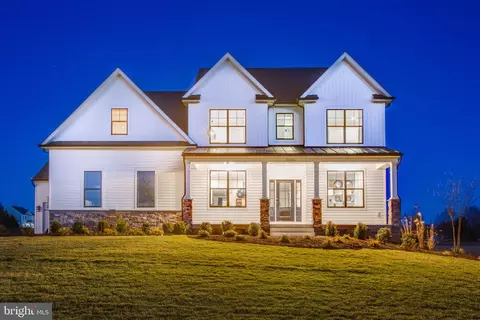 5 Seagrass Ct, King George, VA 22485