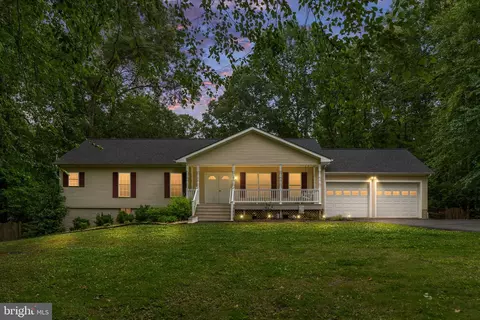9563 Mohawk Dr, King George, VA 22485